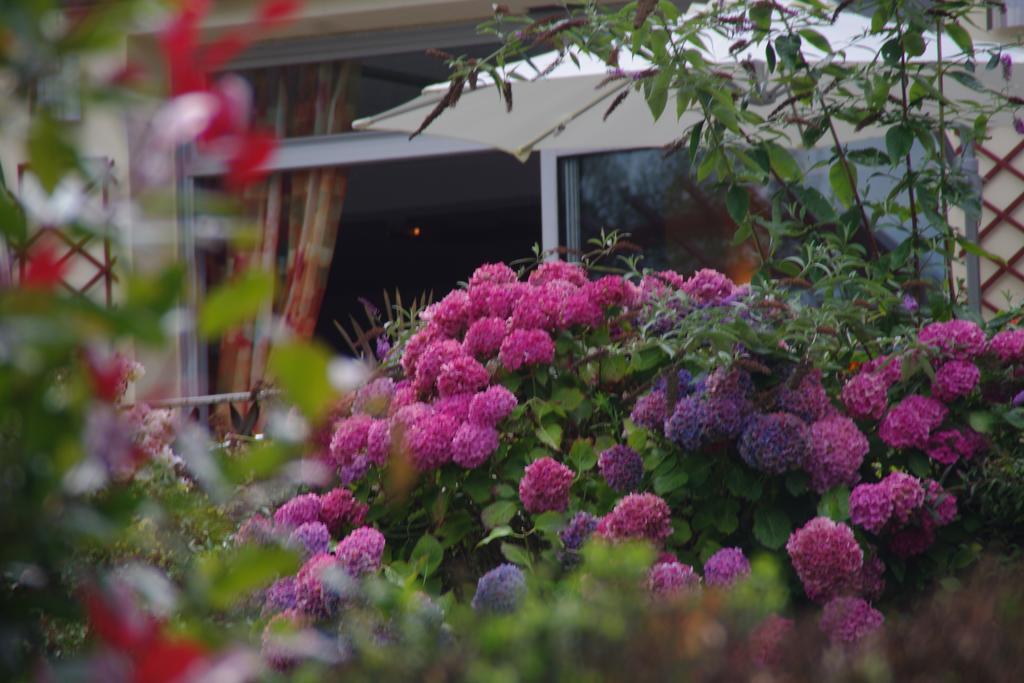 Hotel Le Roudou Fouesnant Exterior photo
